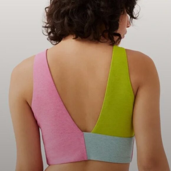 Outdoor Voices Venus Bra Crop Top - Picture 2 of 7